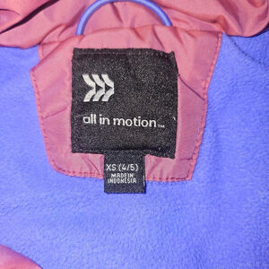 Pink puffer jacket with hood #winterjacket